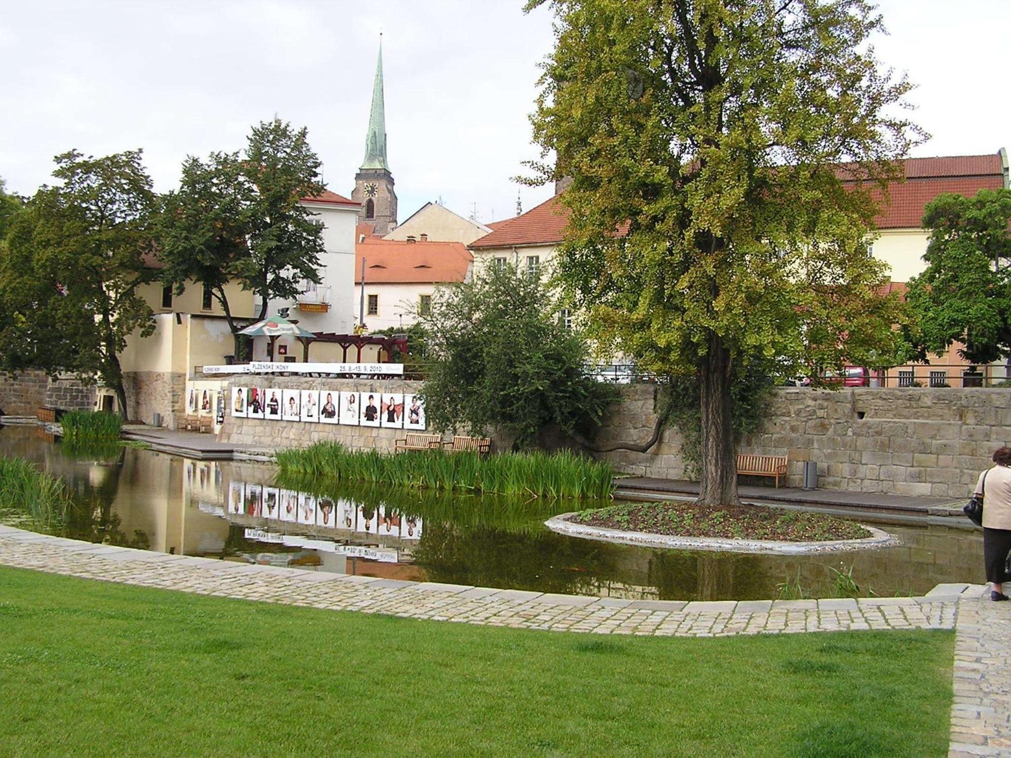 Pension City Plzeň Exteriör bild